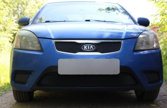 Защита радиатора "Standart" Kia Rio (2009-2011) верх, чёрная купить недорого с доставкой в Курган