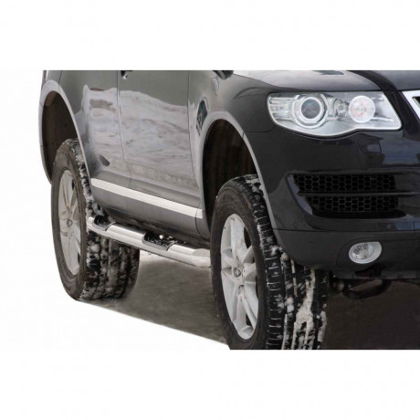 Защита порогов «Труба с проступью» (d76) для Volkswagen Touareg (2002-2006)(Окрашенное) купить недорого с доставкой в Курган