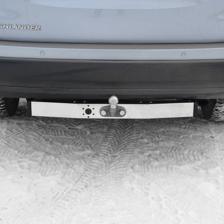 ТСУ /тип F/ с НЕРЖ накладкой TOYOTA Highlander (2013-2020 г.в.) купить недорого с доставкой в Курган