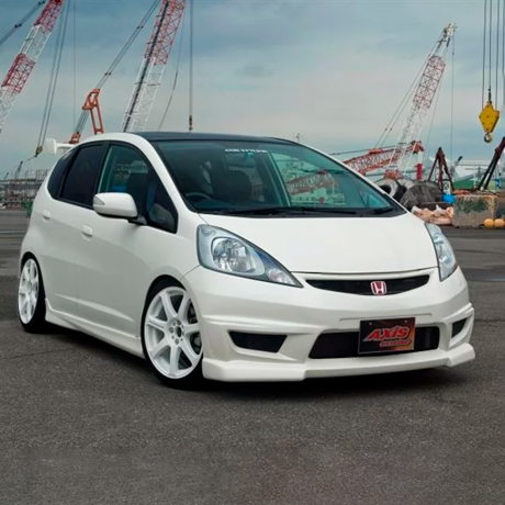 Бампер передний "Axis" для Honda Fit GE дорестайлинг (2007-2011 г.в.) купить недорого с доставкой в Курган